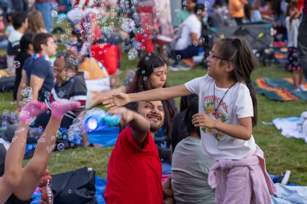 Bellevue Family 4th
