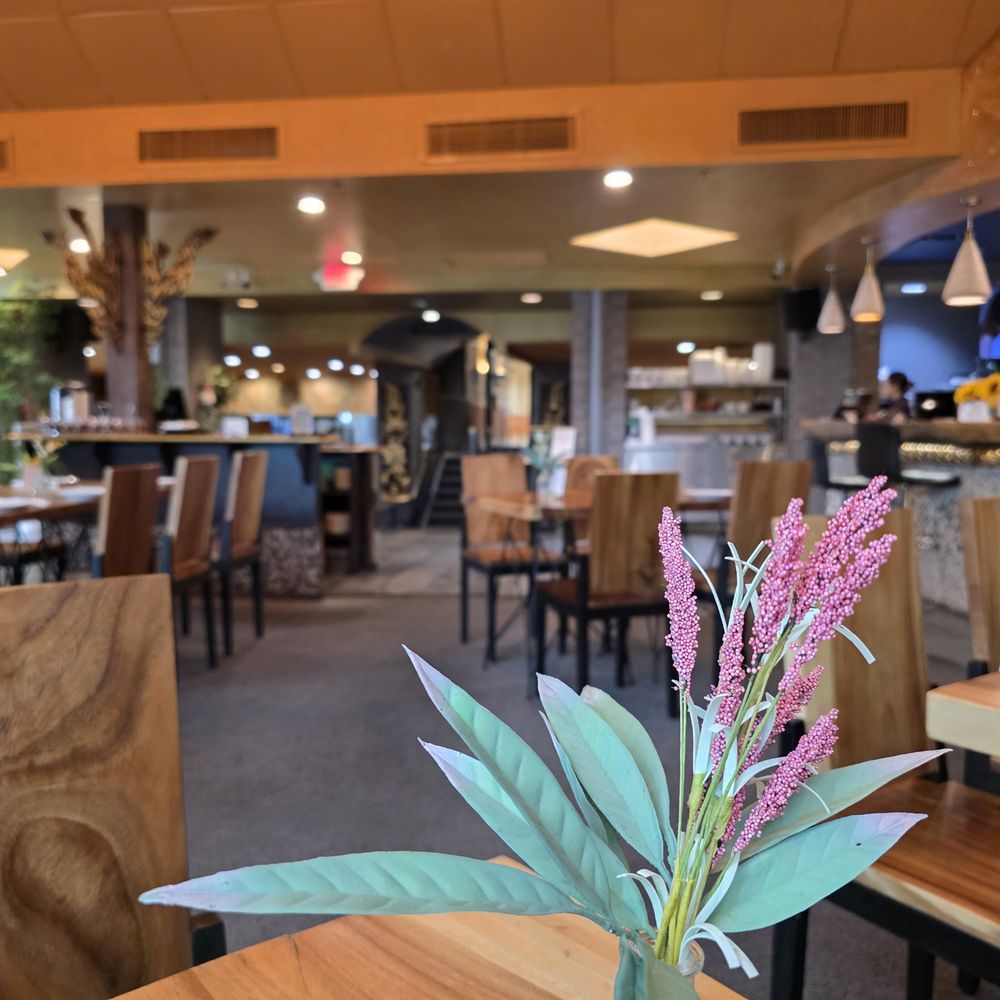 Best Restaurants in Overlake, WA